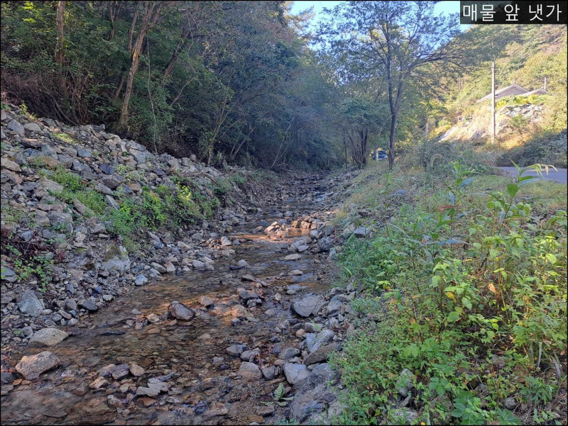 2f07fa22cb2fe70d9301467fbcea0b11b349306b.jpg