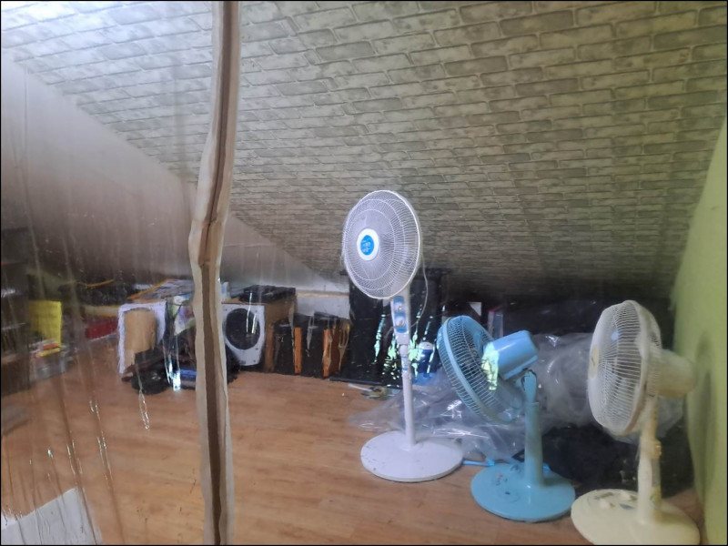e32f1adc4c55cb3a55ca5ed8bf60629dbc3412ca.jpg